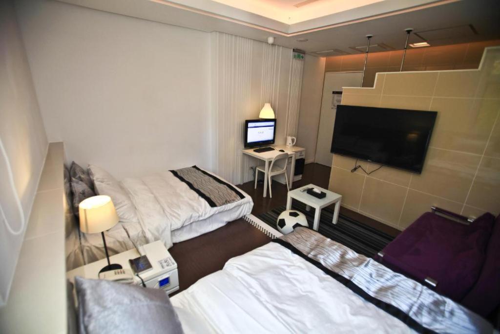 King Motel王者 桃園市旅館177號 Taoyuan Exterior foto